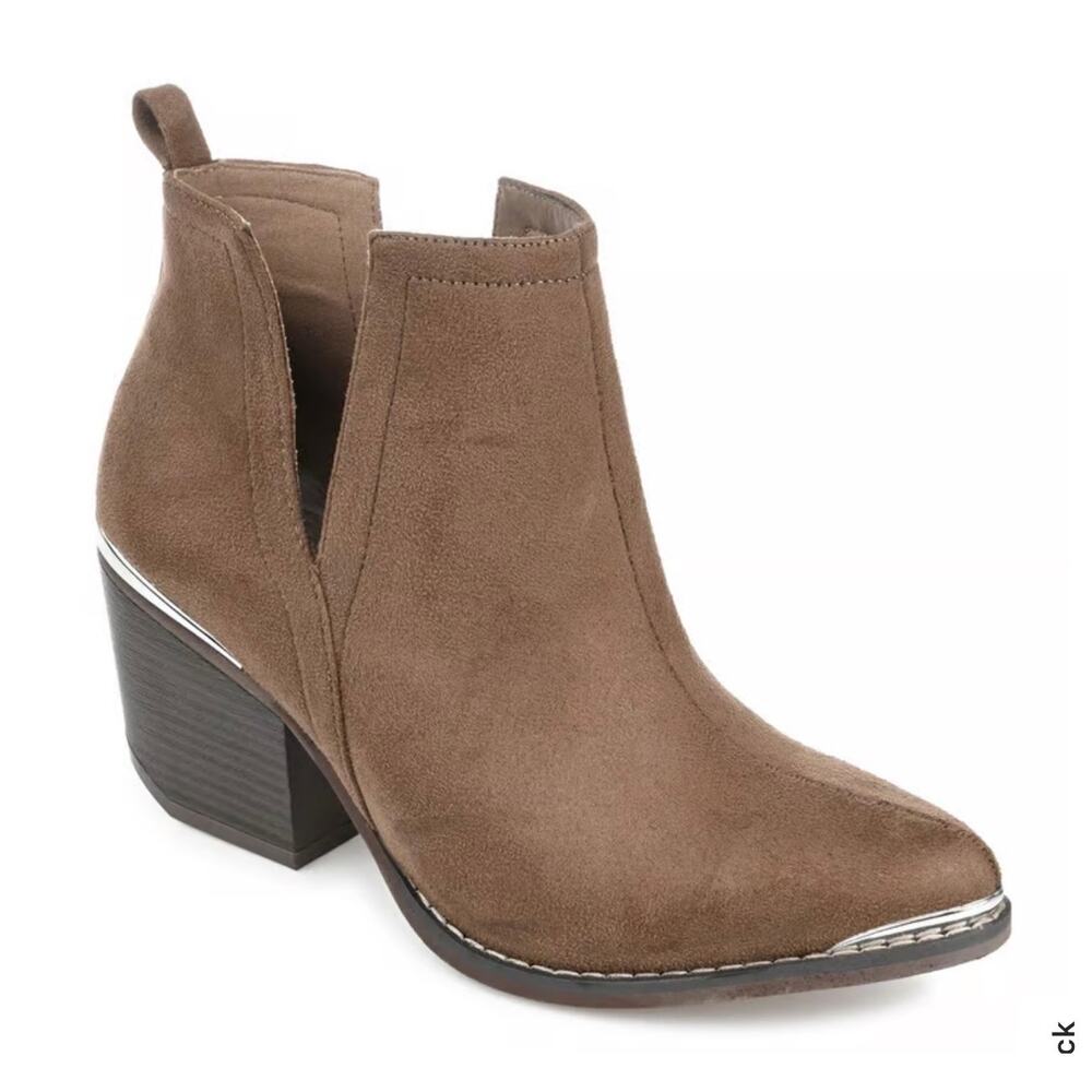 Journey Collection Women's Issla Block Heel Bootie Boots 8.5